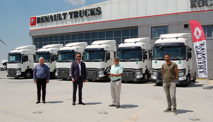 Gelişim Lojistik'in tercihi yine Renault Trucks T480 çekici