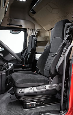 Actros L surucu koltugu