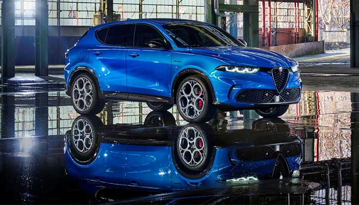 Yeni Alfeo Romeo Tonale'ye Pirelli P Zero lastikleri