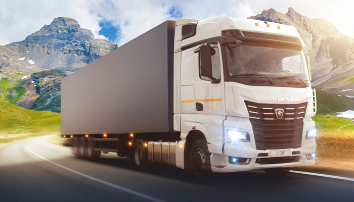 Mercedes-Benz ve Daimler Trucks’ta üretim durdu! 3 kamz uzun yol kamyonu