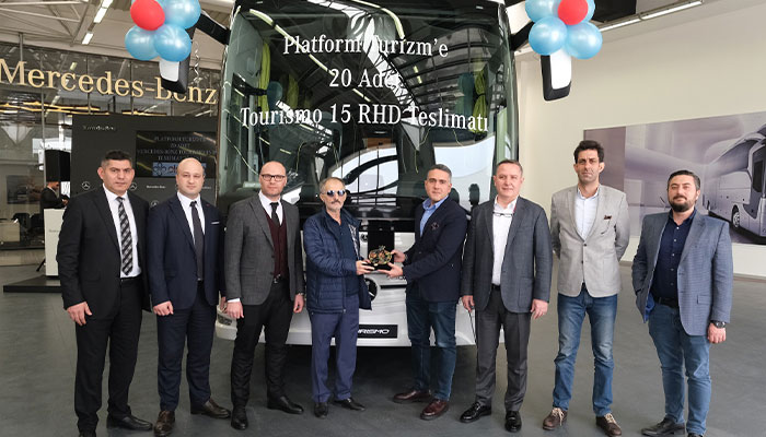 mercedes Tourismo 15 RHD 3