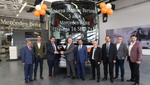 Mercedes-Benz Türk'ten Malatya Medine Turizm’e Travego teslimatı
