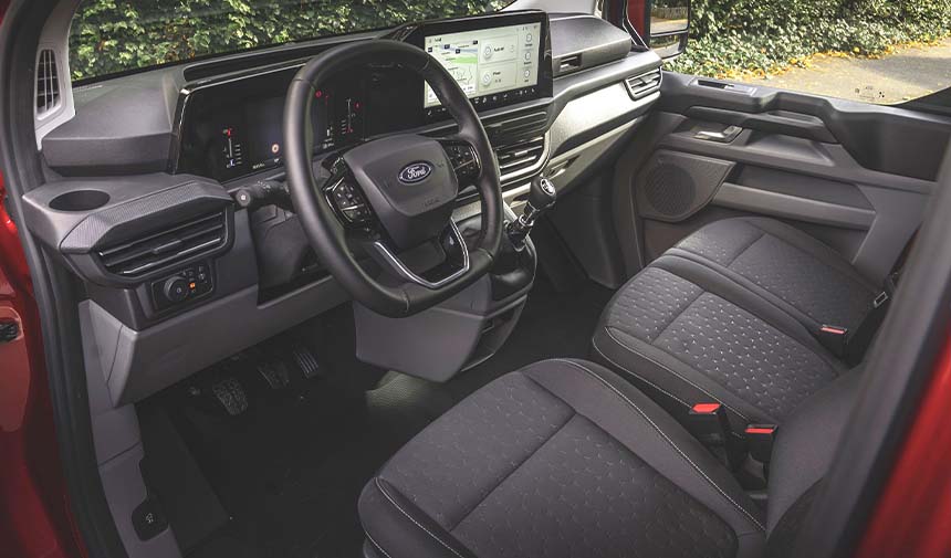Ford Otosan'ın Yeniköy Fabrikası artık akıllı fabrika! 8 Ford Otosan Yenikoy Fabrikasinda uretilen Ford Transit Custom ic mekan