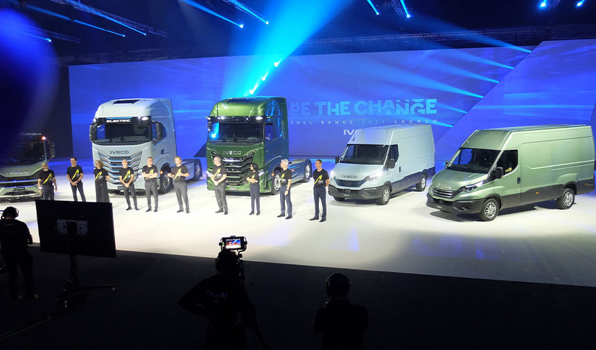 IVECO, tamamı yenilenen ürün gamı ve yeni logosu ile geleceğe hazır 4 iveco Barselona lansman
