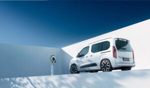 Yeni Opel Combo Elektrik ve Zafira Elektrik'te daha uzun menzil!