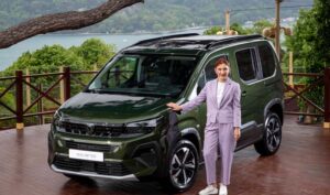 PEUGEOT Turkiye Genel Muduru Gulin Reyhanoglu Yeni Rifter