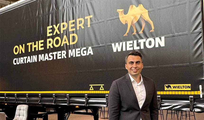 Dogus Otomotiv Wielton Satis ve Satis Sonrasi Hizmetler Muduru Ozan Akbal IAA Transportation 2024 Fuarinda