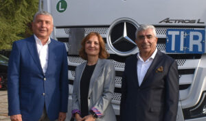 Ekol Lojistik filosu yerli üretim Mercedes-Benz Actros L çekicilerle daha da güçlendi! 6 Ekol Lojistik Filosu Mercedes Benz Cekicilerle Guclandi