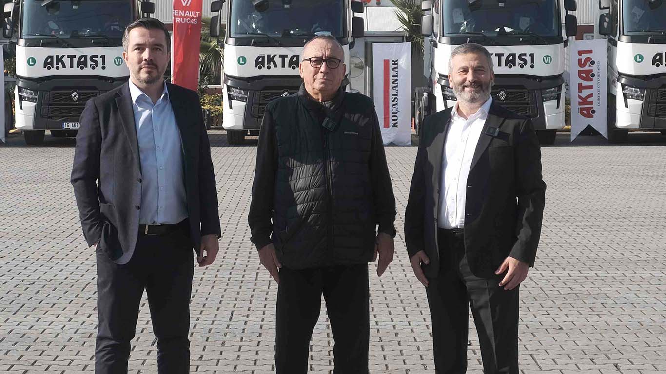 Kocaslanlardan Gemlik Aktas 1 Lojistike 50 yeni Renault Trucks cekici teslimati
