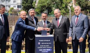 Ford Otosan temel atma toreni