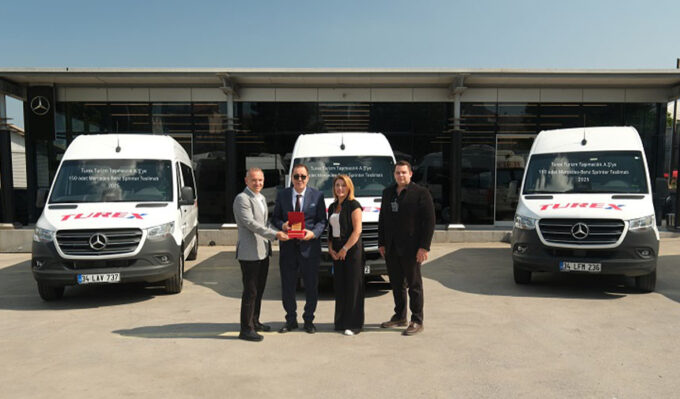 Mercedes Benz Turex Turizm teslimati