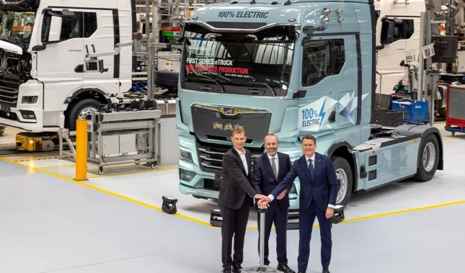 MAN elektrikli kamyon seri uretim