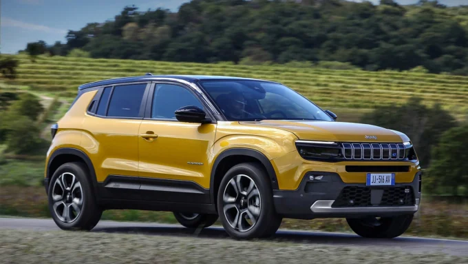 Ikonik Jeep Ruhu Elektrikli Cagda Avenger ile Devam Ediyor