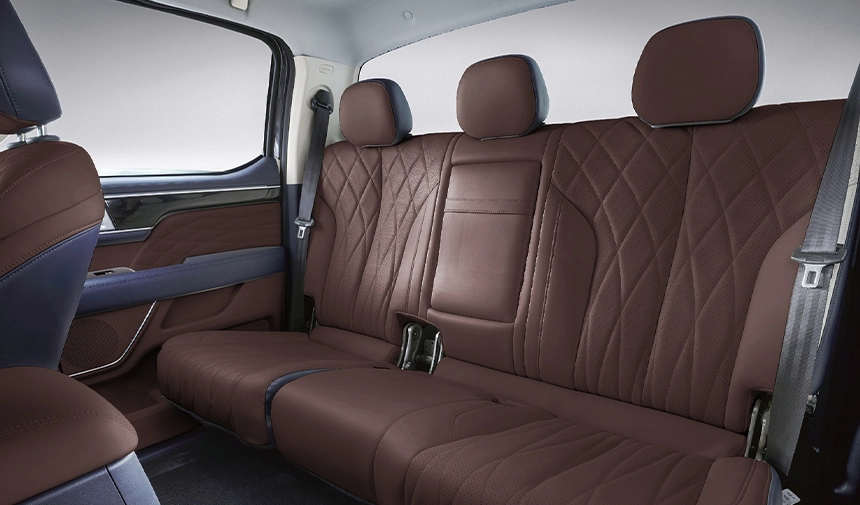 Foton Tunland V9 arka koltuklar