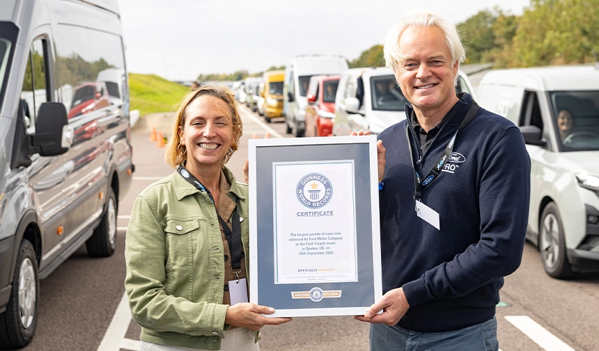 Ford Transit’ten 60. Yılında Guinness Dünya Rekoru™ 2 Mandy Dean Hans Schep