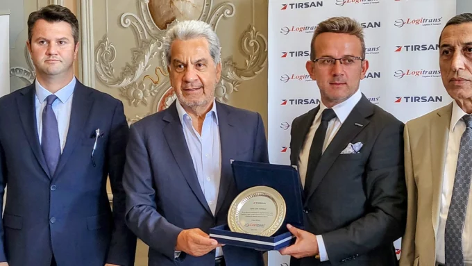 Tirsan Treyler Logitrans Lojistik Treyler Teslimati Imza Toreni