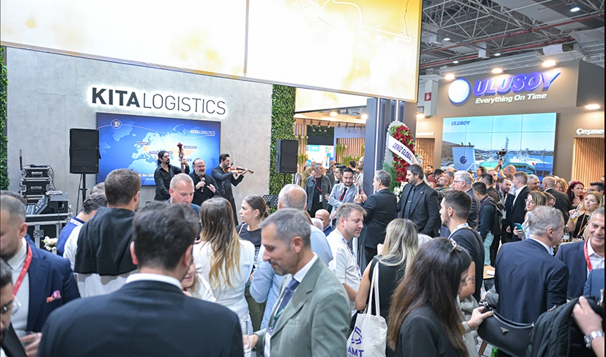 Kıta Logistics sanatla buluşan konseptiyle Logistech 2025 Fuarı’nın ilgi odağı oldu 5 Kita Logistics Fuar etkinligi