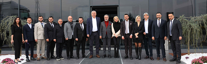 Mercedes-Benz Türk, Heska Kayseri Bayisi ile Bölgedeki Hizmet Ağını Genişletti 2 Bu görselin Alt özniteliği boş. Dosya adı: Heska-Kayseri.jpg