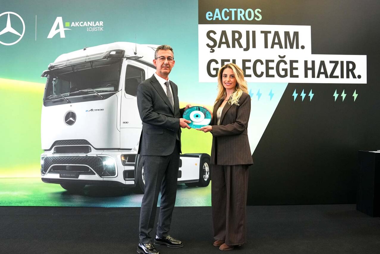 Akcan Holding’e Mercedes-Benz eActros 600 ve eActros 300 Teslimatı 4 Akcanlar Lojistik teslimati