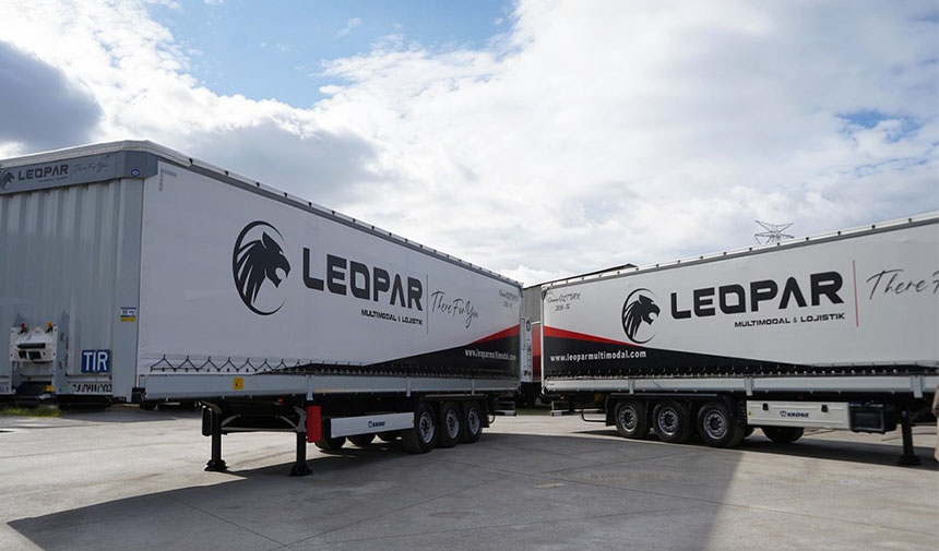 Leopar Multimodal Filosunu KRONE Yarı Römork İle Güçlendirdi 2 Krone leopar teslimati 1