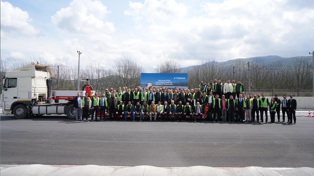 Tirsanin Yeni Low Loaderi Avrupada Test Edildi Sonuc Dikkat Cekti