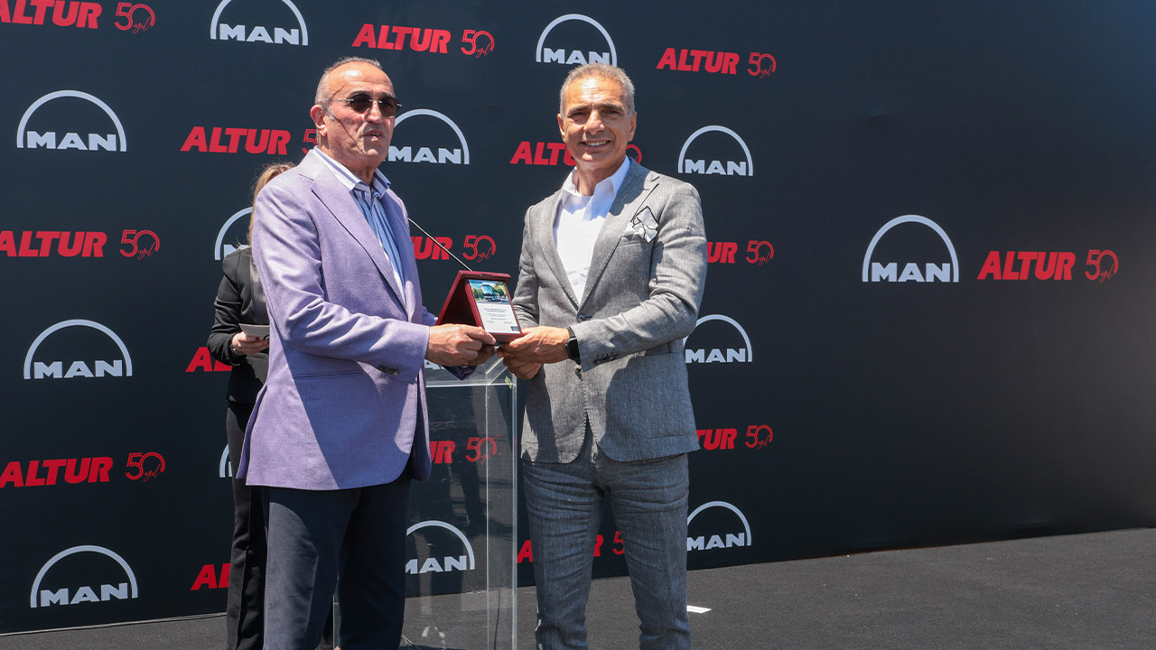 Altur, MAN ve NEOPLAN ile Filosunu Güçlendirdi