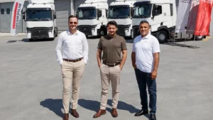 Quadro Lojistik filosunu 4 adet Renault Trucks T480 çekiciyle güçlendirdi 5 Quadro Lojistik filosunu Renault Trucks T480 cekicilerle guclendirdi