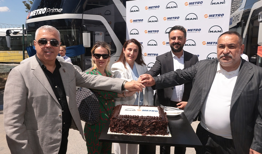 Metro Turizm Filosunu NEOPLAN Skyliner İle Güçlendirdi 22 Metro Turizm NEOPLAN Skyliner teslimati