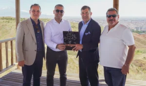 kamil Koc Mercedes Benz fidan dikimi