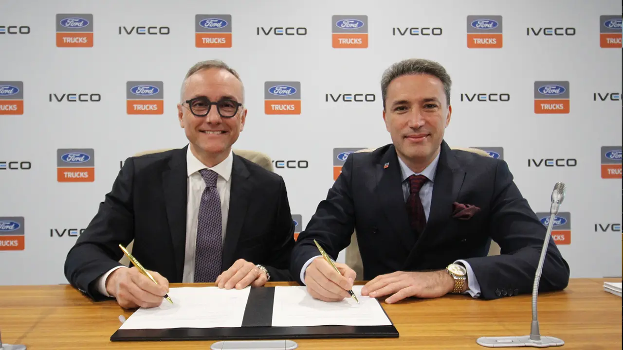 Ford Trucks ve IVECO'dan Yeni Nesil Kabin İçin 364 Milyon Euro Yatırım 3 Ford Trucks ve IVECO isbirligi icin imzalar atildi