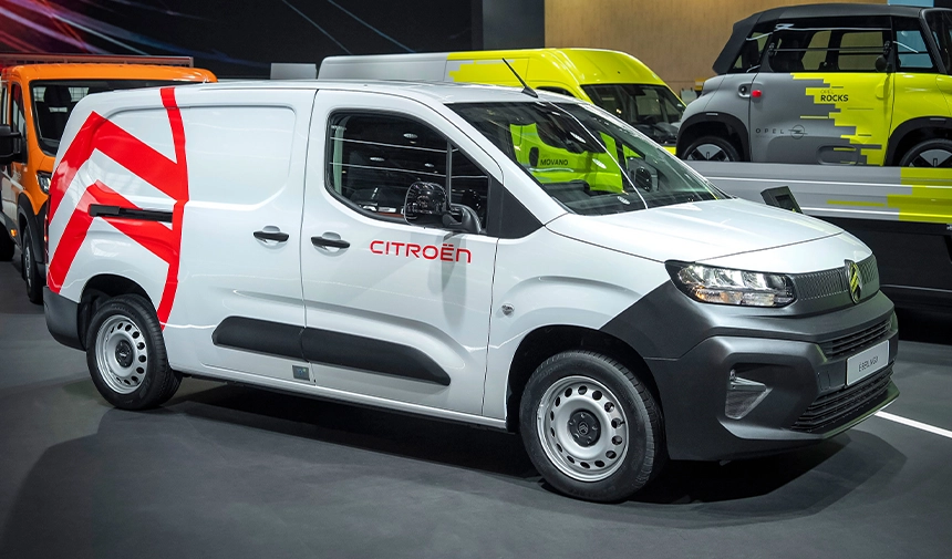 Stellantis Pro One, IAA Hannover’de Üç Yeni Ticari Aracı Tanıttı 5 Citroen Berlingo Van First
