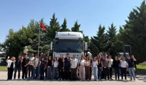 Mercedes-Benz Türk’ten Stajyerler İçin Kalıcı Bir Miras 3 Her Gencimiz Bir Fidan